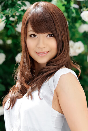 Mayuka Akimoto